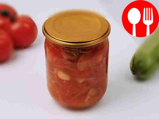 Лечо с кабачками и перцем на зиму