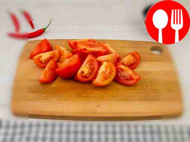 Подготовьте овощи для измельчения в мясорубке:...