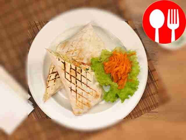 Шаурма с корейской морковкой