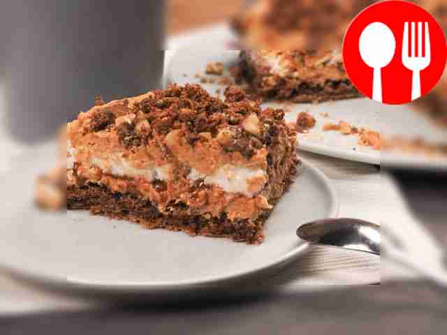 Торт «Сникерс» с безе