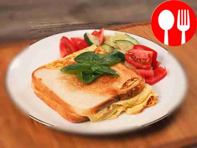 Сэндвич с омлетом