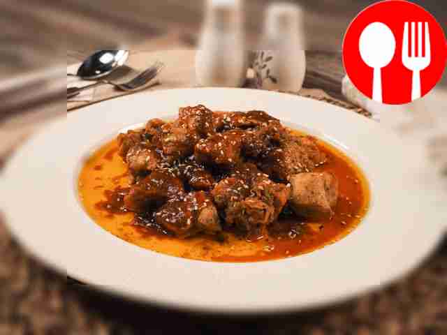 Индейка в соевом соусе на сковороде