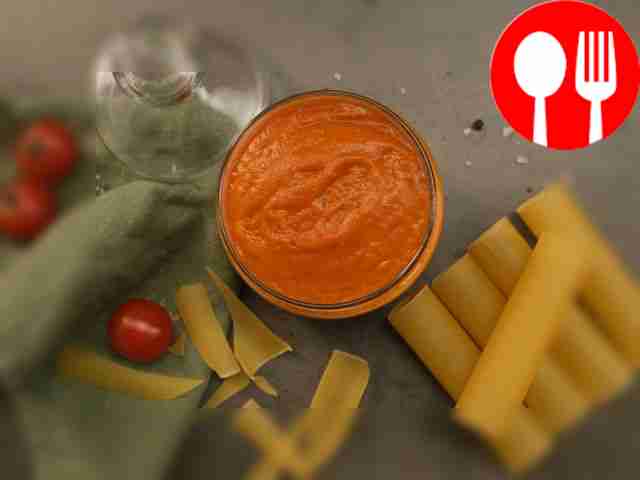 Томатный соус с морковью, сельдереем, уксусом и специями