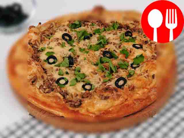 Пицца с маринованными шампиньонами