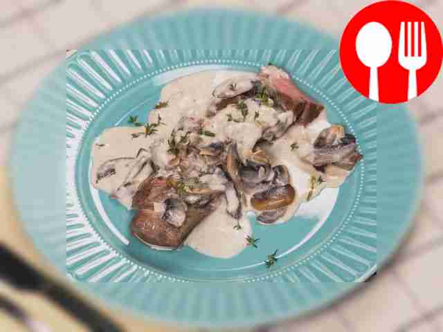 Телятина на сковороде