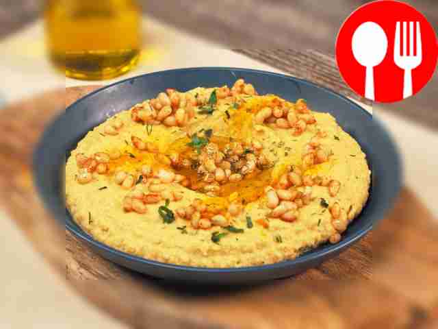 Хумус с кедровыми орешками