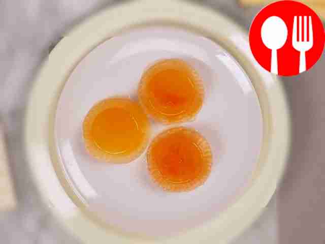 Чтобы подача выглядела эффектно, уложите на...