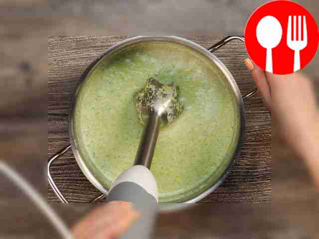 Завершите приготовление: добавьте в кастрюлю с...