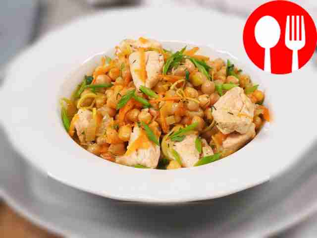 Нут с курицей в мультиварке