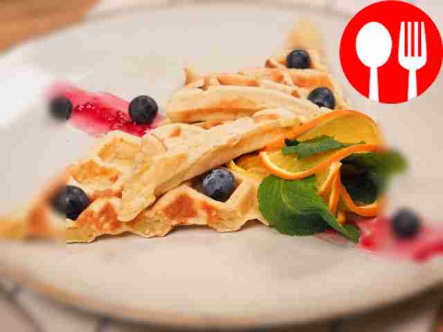 Яблочные вафли