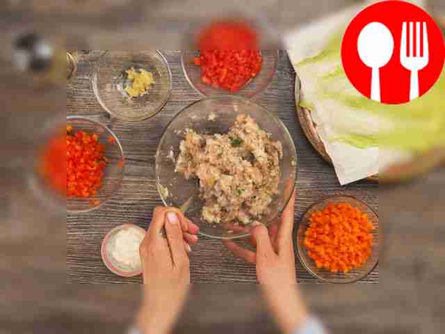 Подготовьте овощи. На растительном масле...