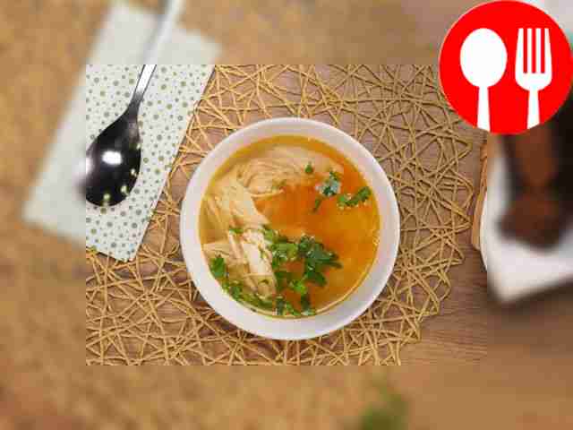 Куриный бульон с рисом