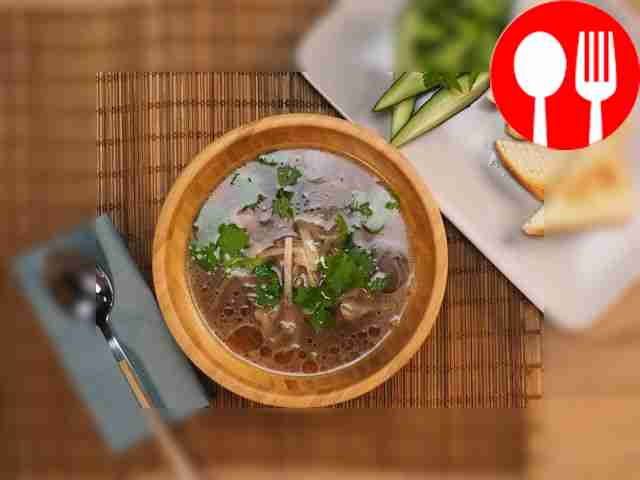 Куриный бульон с капустой