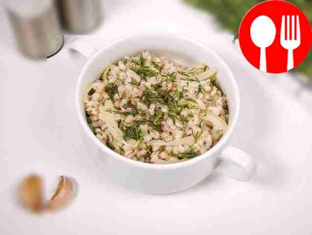 Перловка с луком