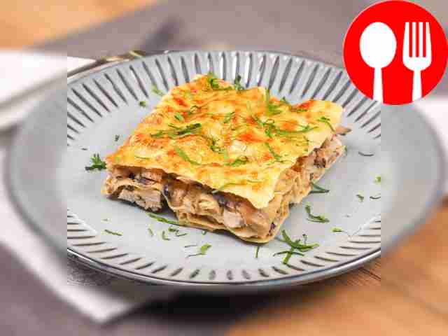 Лазанья с курицей и грибами