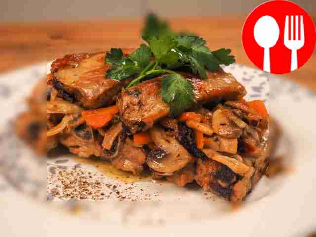 Ребрышки с грибами