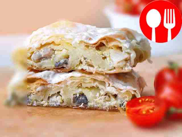 Домашний штрудель с курицей и грибами