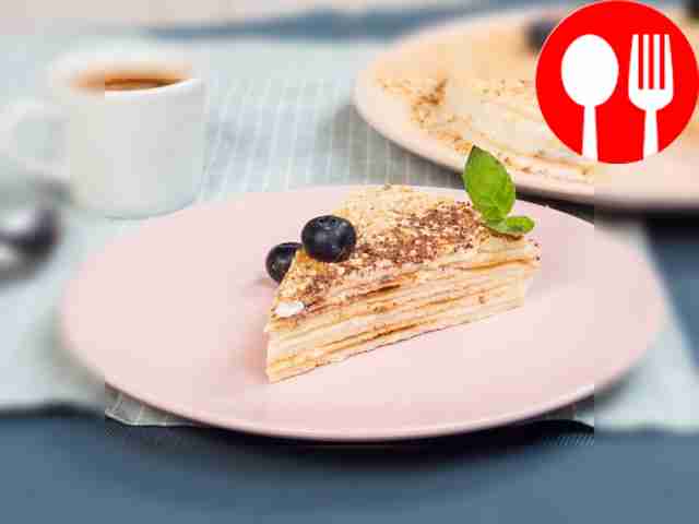 Быстрый торт со сгущенкой