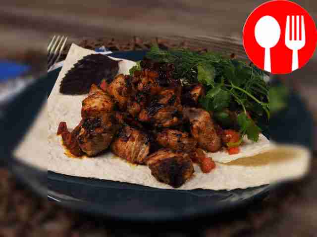 Шашлык из свиной шеи в томатном маринаде