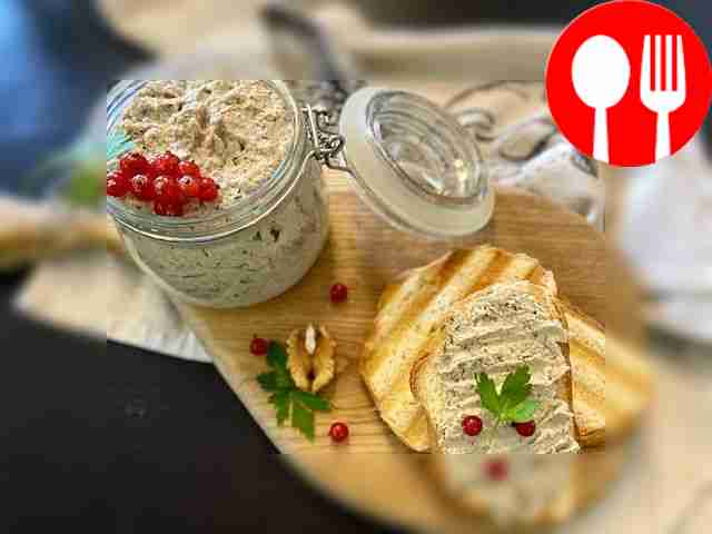 Куриный паштет с грецким орехом и баклажаном