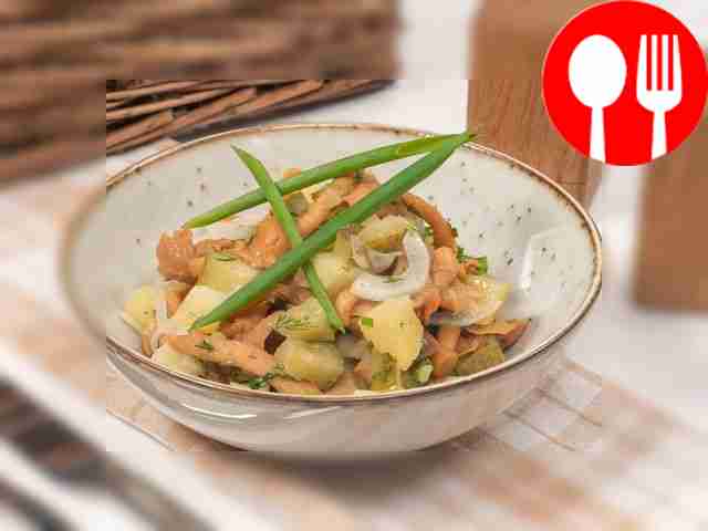 Маринованные опята с огурцами