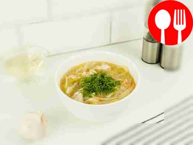 Щи в мультиварке с курицей