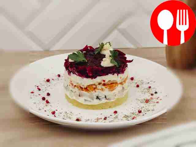 Селедка под шубой с яблоком