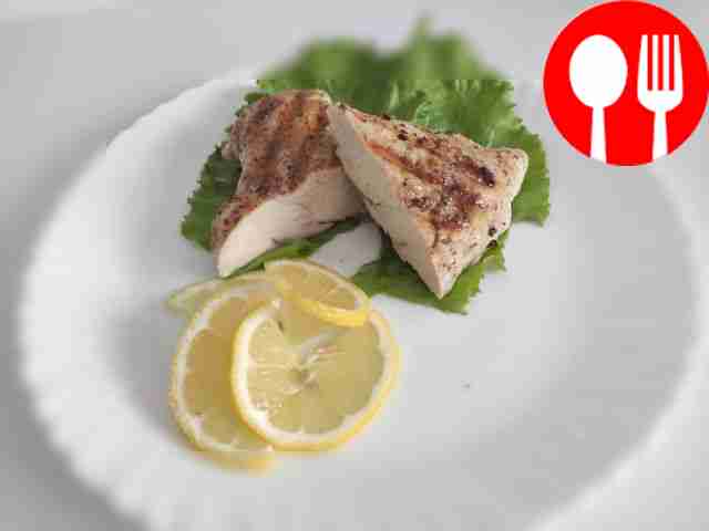 Нежный стейк из куриной грудки