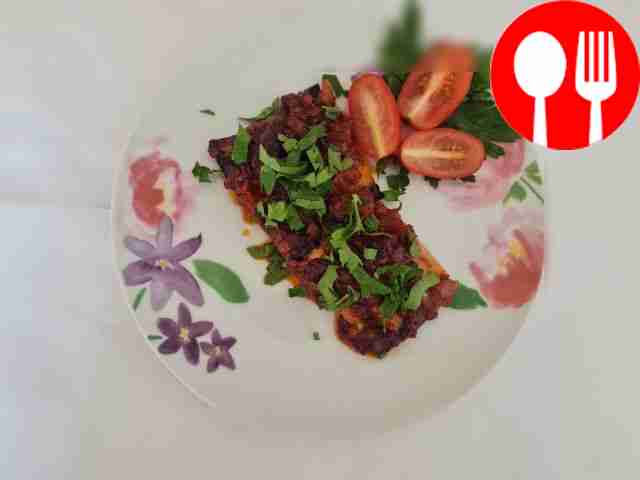 Рулеты из баклажанов с быстрой начинкой