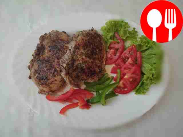 Свиной стейк на кости