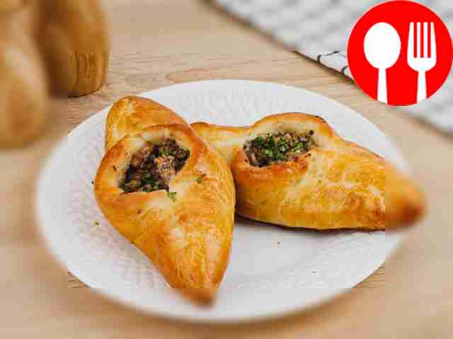 Расстегай с сайрой