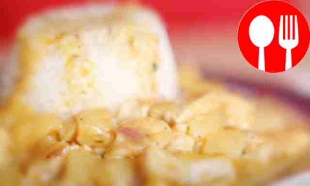 Курица по-гавайски с ананасами