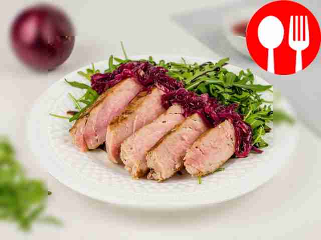 Тунец с карамелизированным луком