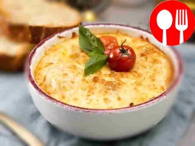 Запеченные яйца с ветчиной и сыром