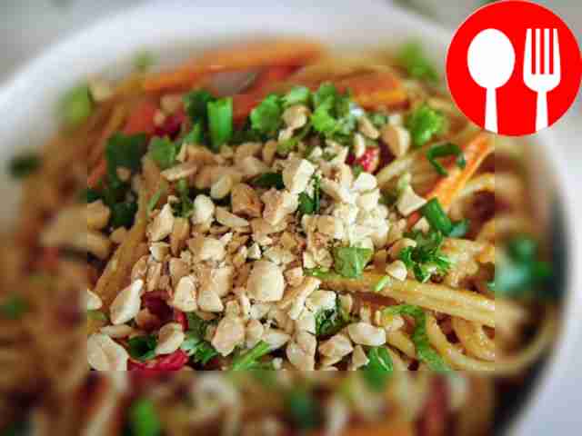 Спагетти с остро-сладким соусом