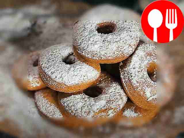 Банановые пончики