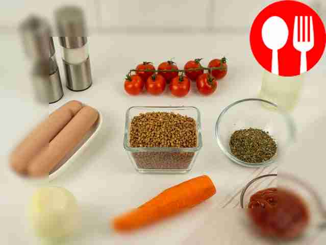 Подготовьте все ингредиенты. Помойте помидоры...