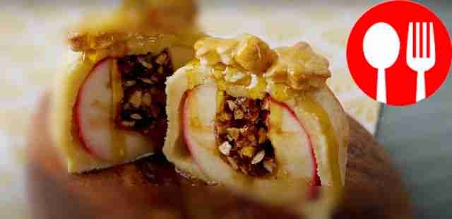 Яблоки в тесте