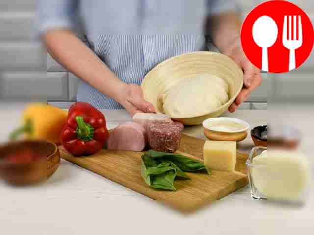 Вымойте болгарский перец и подготовьте прочие...