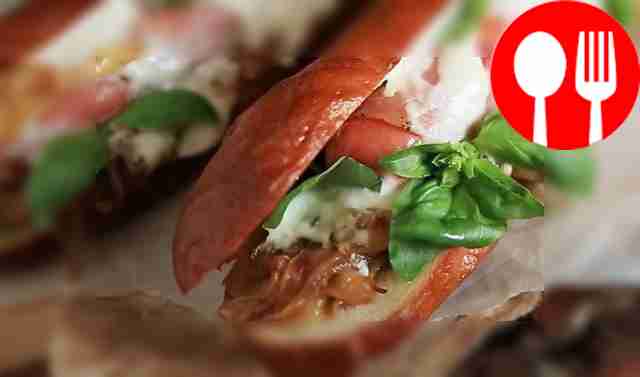 Хот–дог с беконом