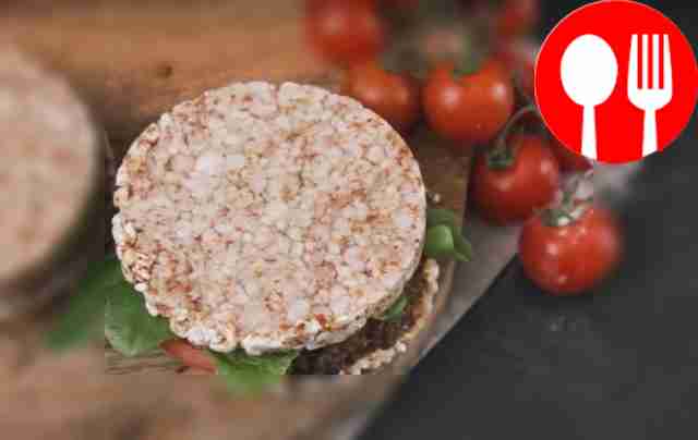 Бургер с котлетой из чечевицы