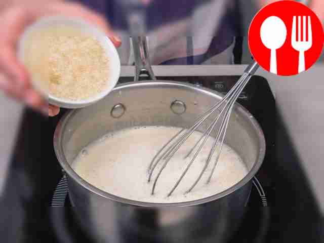 Снимите с огня. Добавьте к сливкам желатин и...