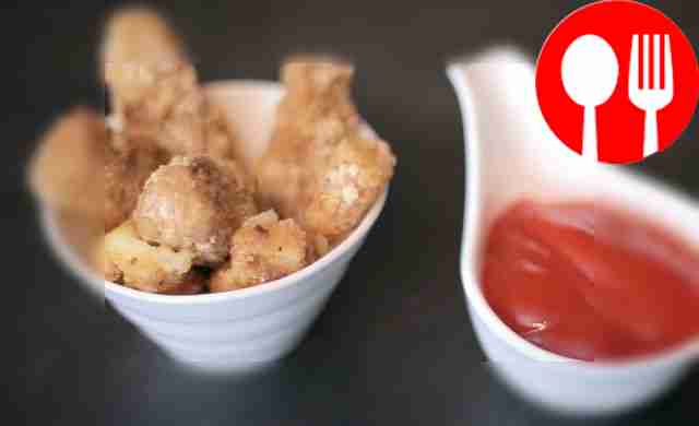 Палочки из моцареллы в кляре