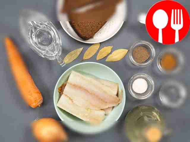 Промойте рыбу и обсушите её. Промойте и...