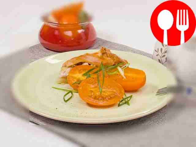 Маринованные помидоры с томатным соком