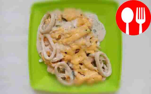 Кальмар в сметанном соусе в духовом шкафу