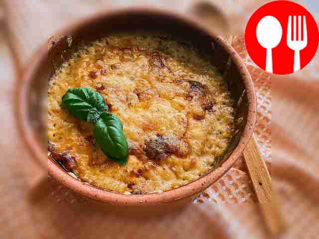 Куриная печень в горшочках