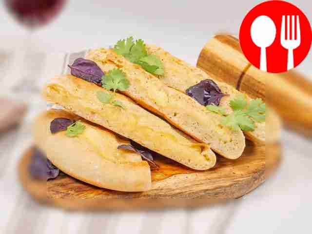 Осетинский пирог с картошкой и сыром