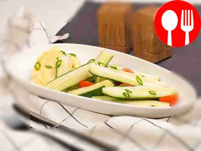 Пряные маринованные огурцы