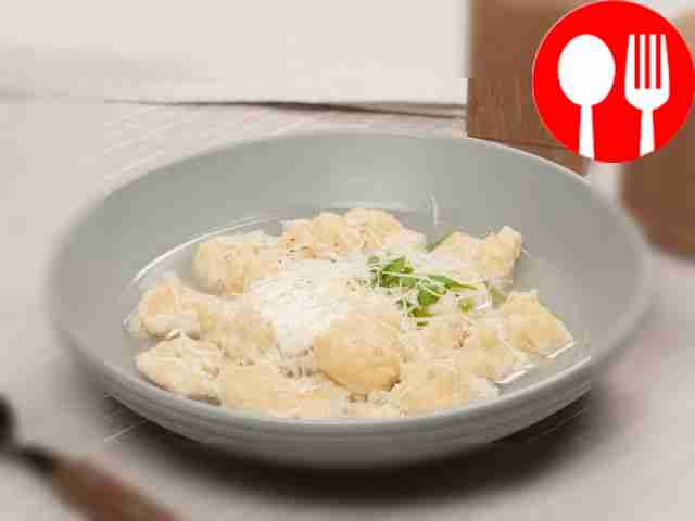 Клецки для супа из муки с молоком